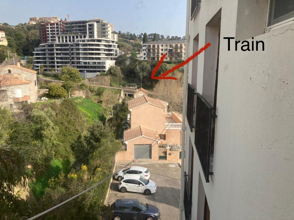 Location Chambre Avec Salle De Bain Et Partie Commune Sea View & Mountain View Renting 1 Of 3 Bedrooms With Shared Common Space 3 Bdrm Apt Not 1 Bdrm Plus Clime Ou Ac Bastia  Eksteriør billede